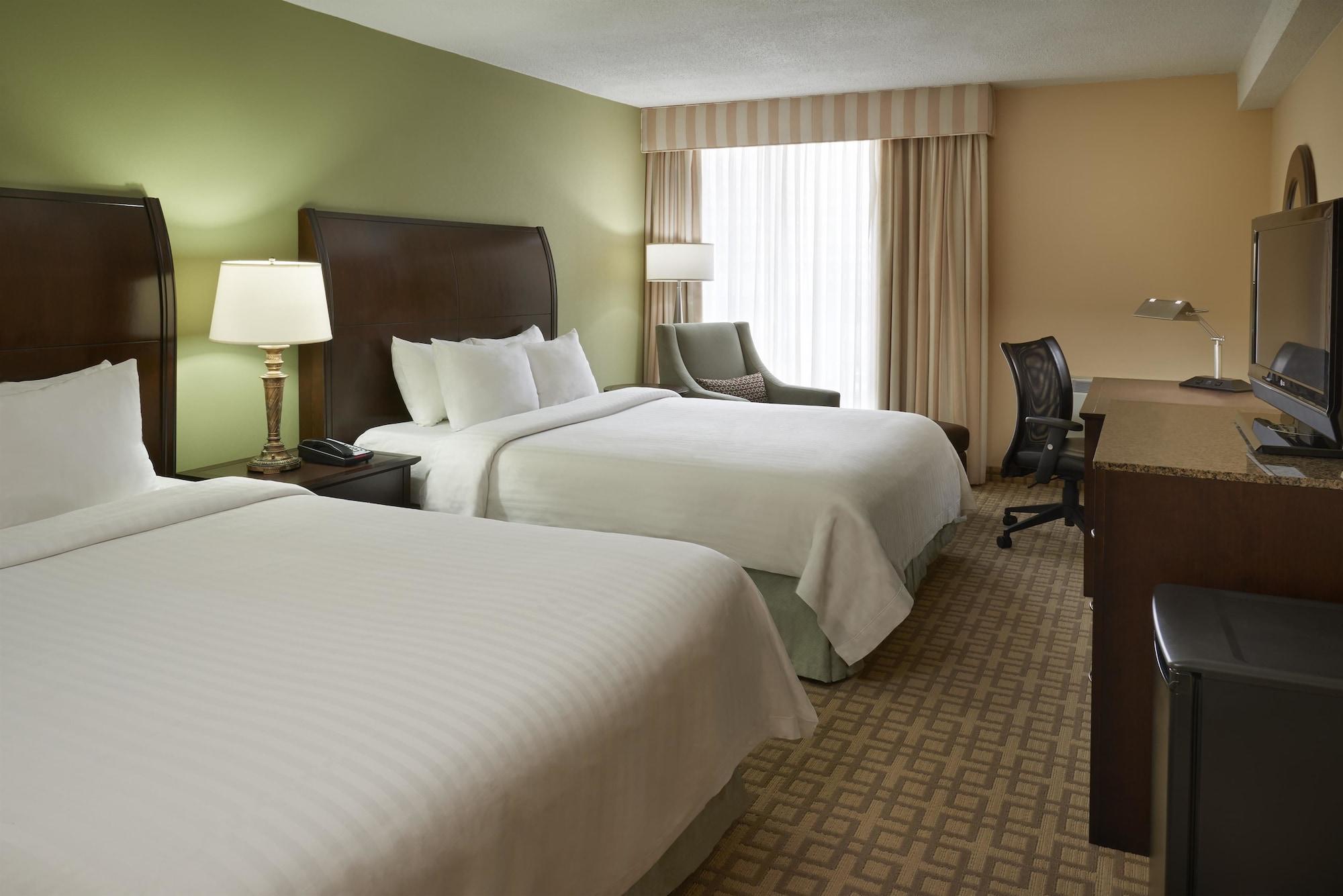 Hotel Carlingview Toronto Airport Mississauga Ngoại thất bức ảnh