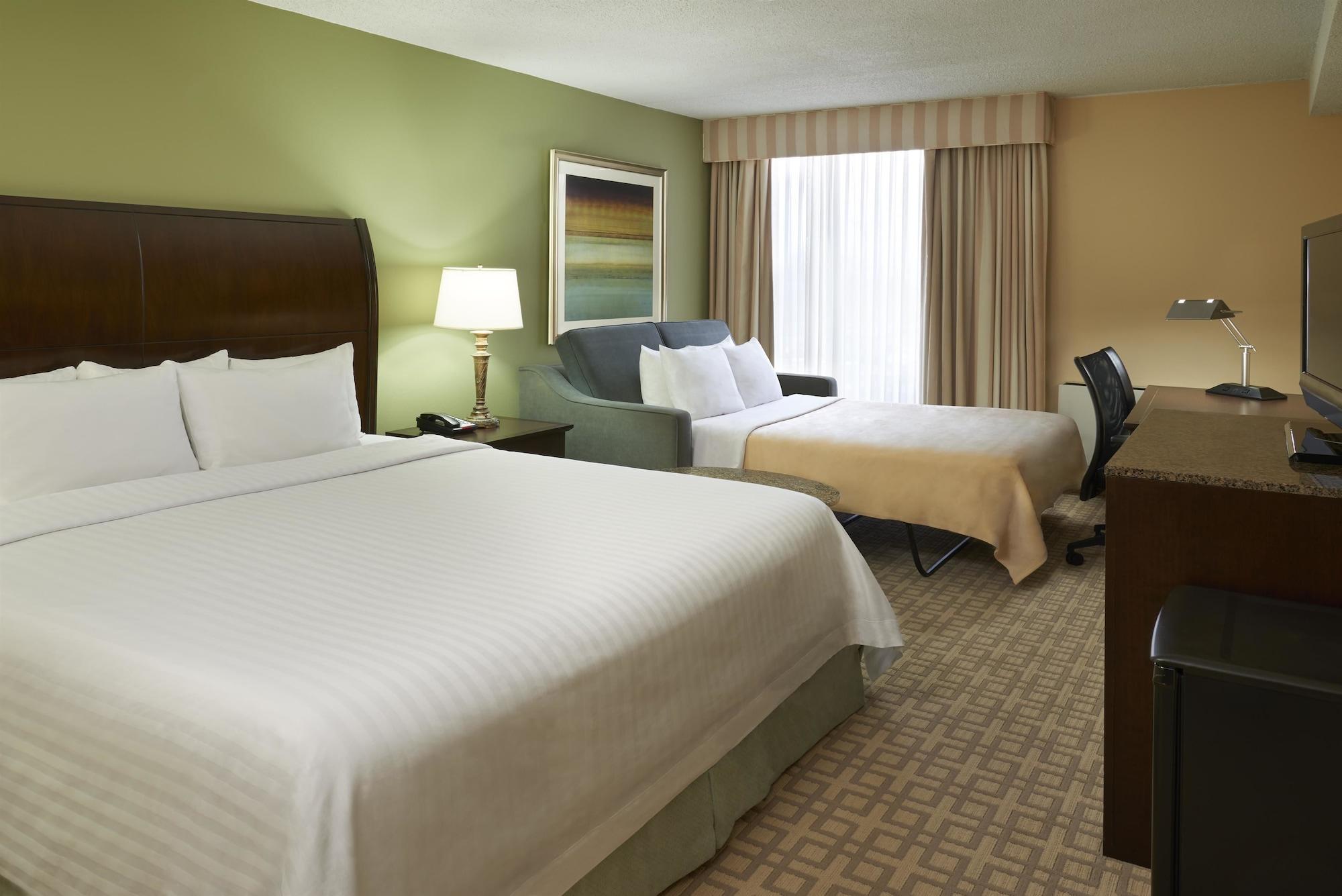 Hotel Carlingview Toronto Airport Mississauga Ngoại thất bức ảnh