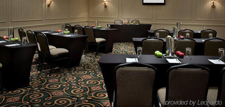 Hotel Carlingview Toronto Airport Mississauga Ngoại thất bức ảnh