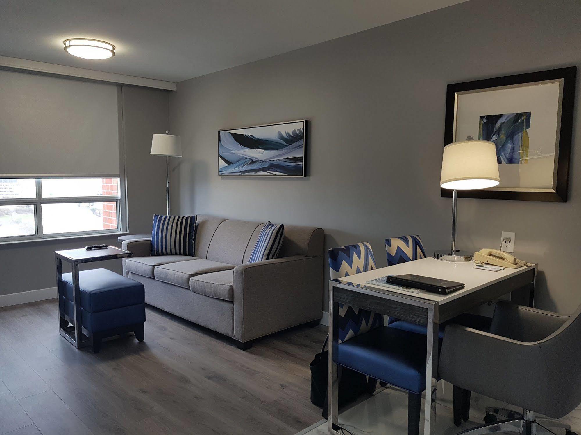 Hotel Carlingview Toronto Airport Mississauga Ngoại thất bức ảnh