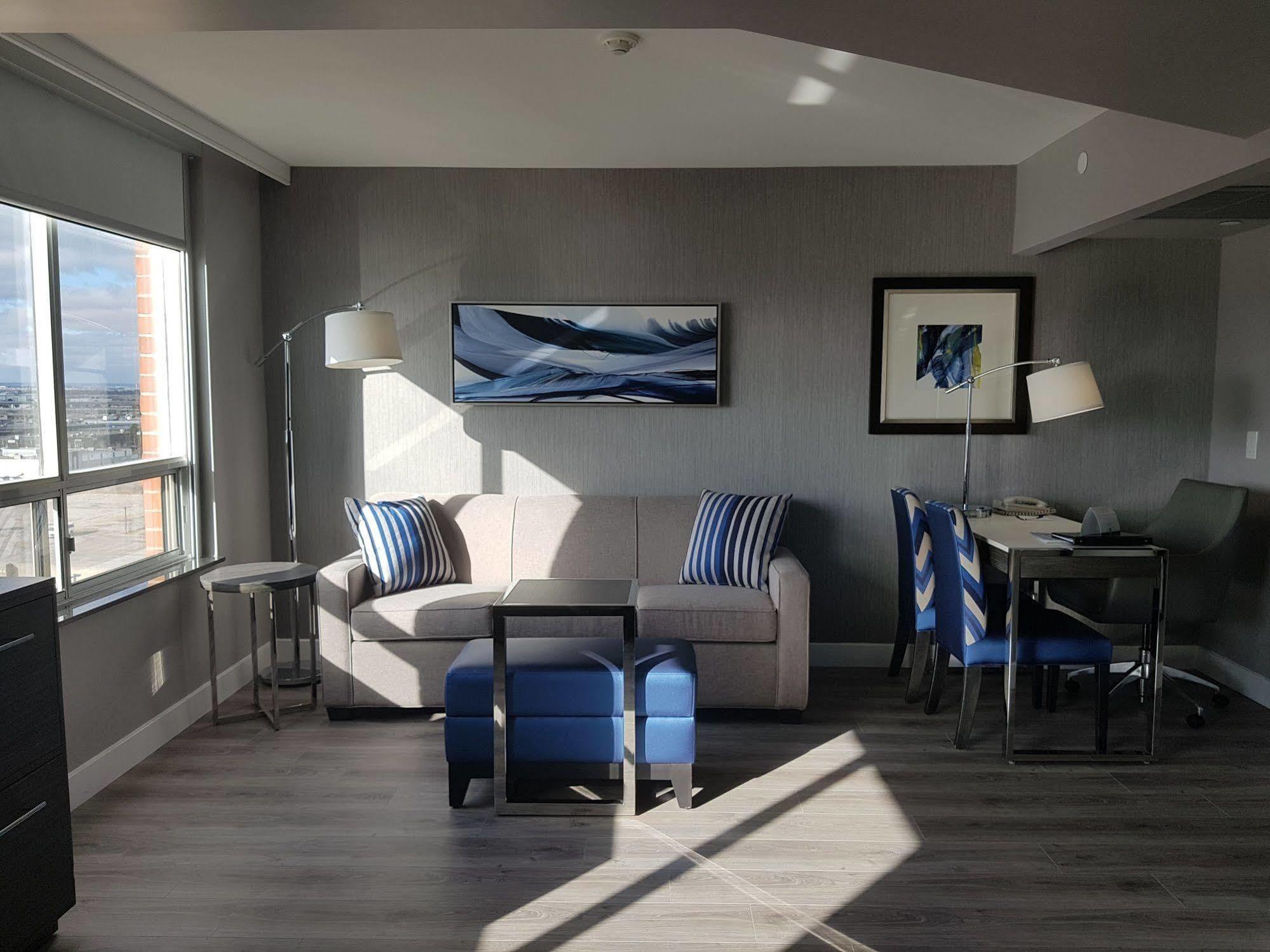 Hotel Carlingview Toronto Airport Mississauga Ngoại thất bức ảnh